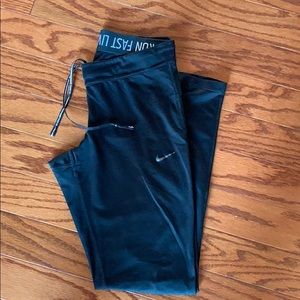 Nike dri fit workout leggings